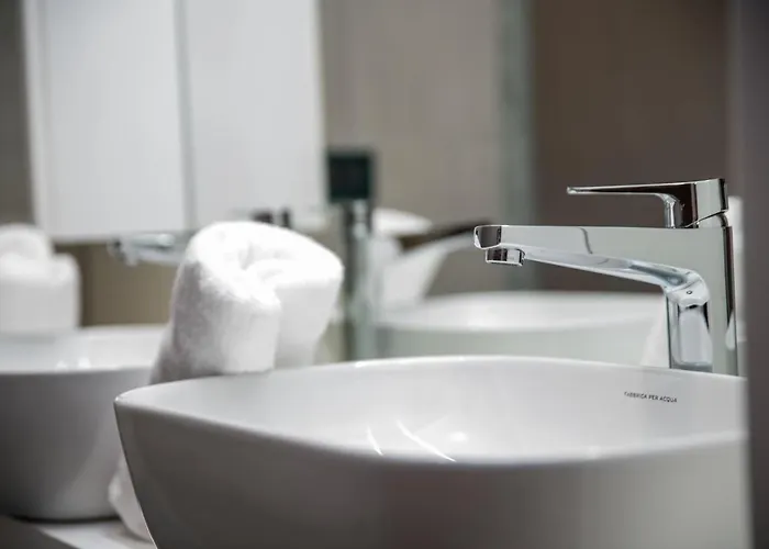 Shortmi Montello * 米兰